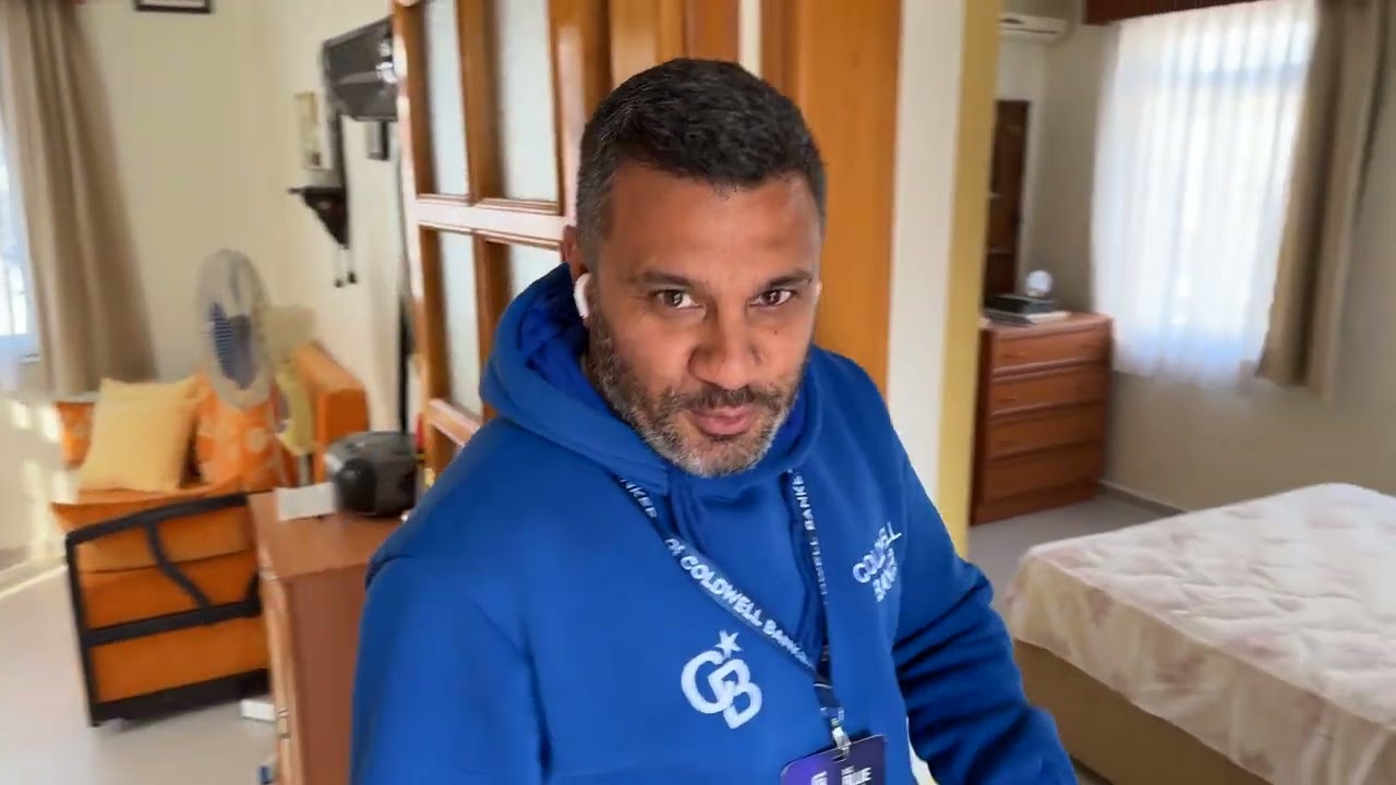 Ayvalık satılık müstakil villa . Şirinkent villa , sahilkentte satılık villa