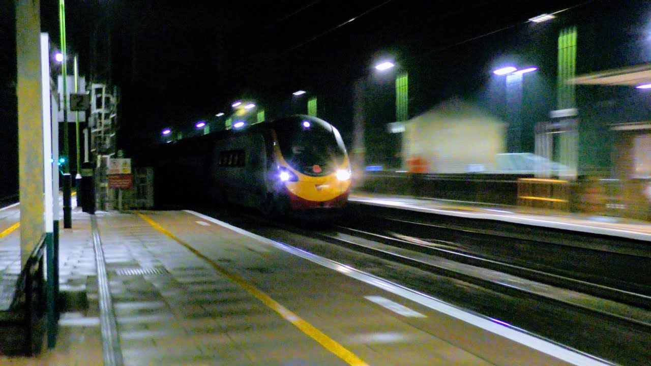 Rush Hour Trains at Cheddington, WCML | 20/11/18