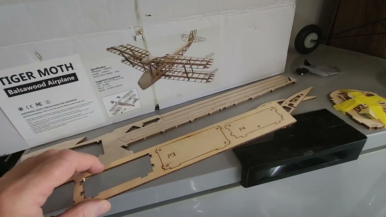 De Haviland Tiger Moth 1400mm kit