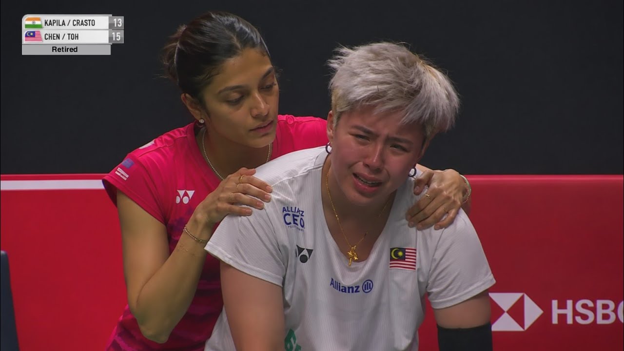 When Badminton Players Show 100% RESPECT