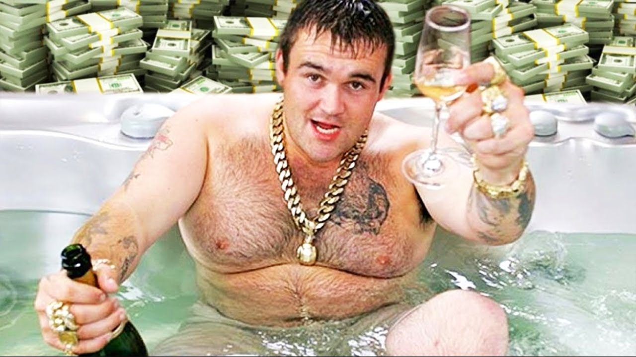 10 أشخاص أصبحوا أغنياء عن طريق الخطأ