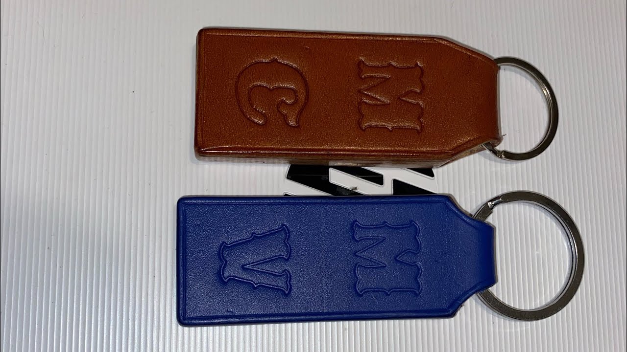 Hermoso llavero personalizado!!!con patron gratis en pdf.