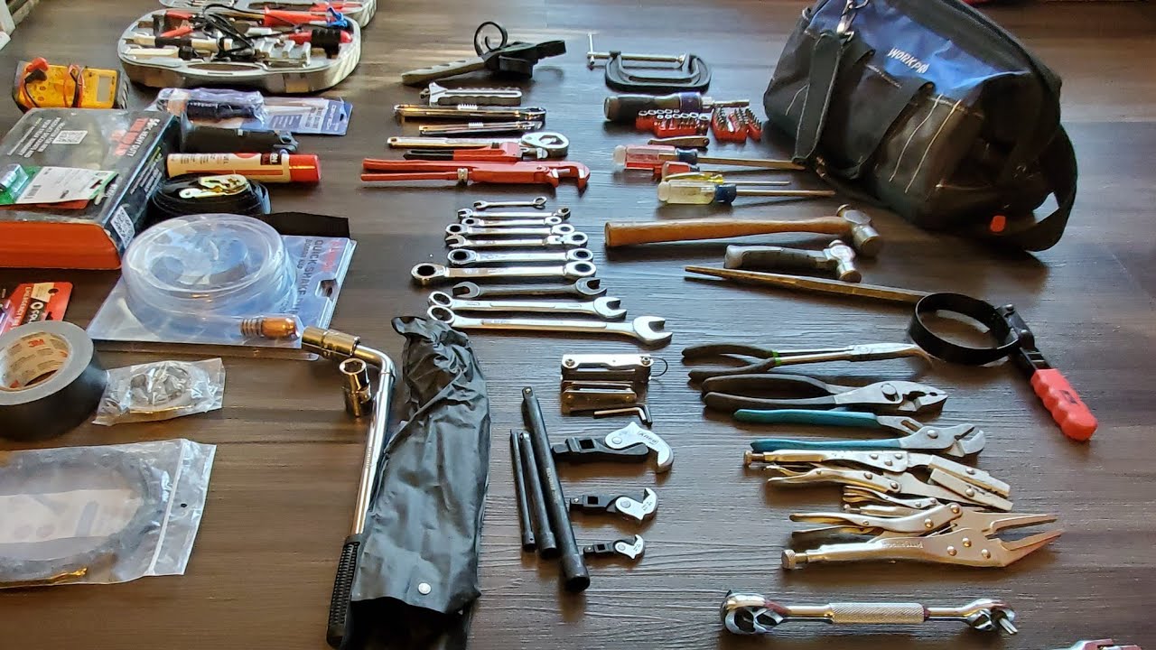 The Basics of an Overlanding Tool Kit. Plus, How to Keep it Light.