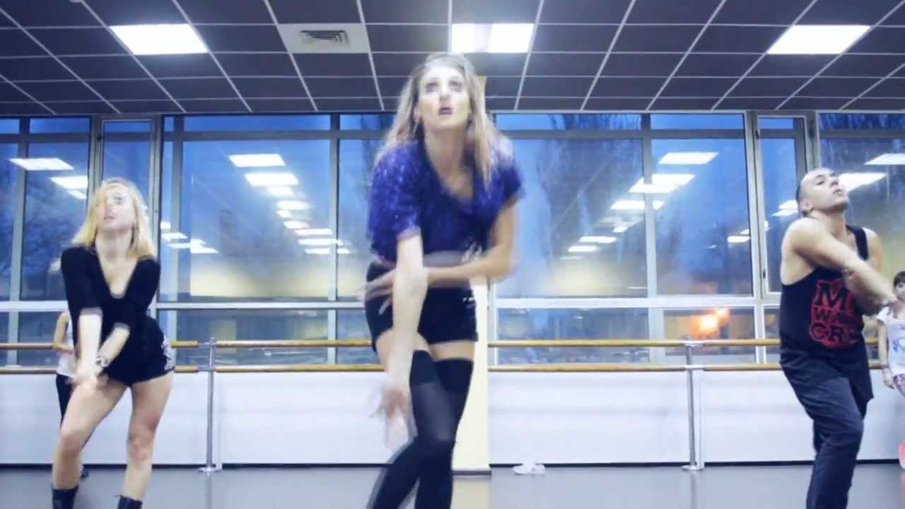 Forward dance studio-Vogue-choreographi by Ira Bashuk-Britney Spears-Work Bitch