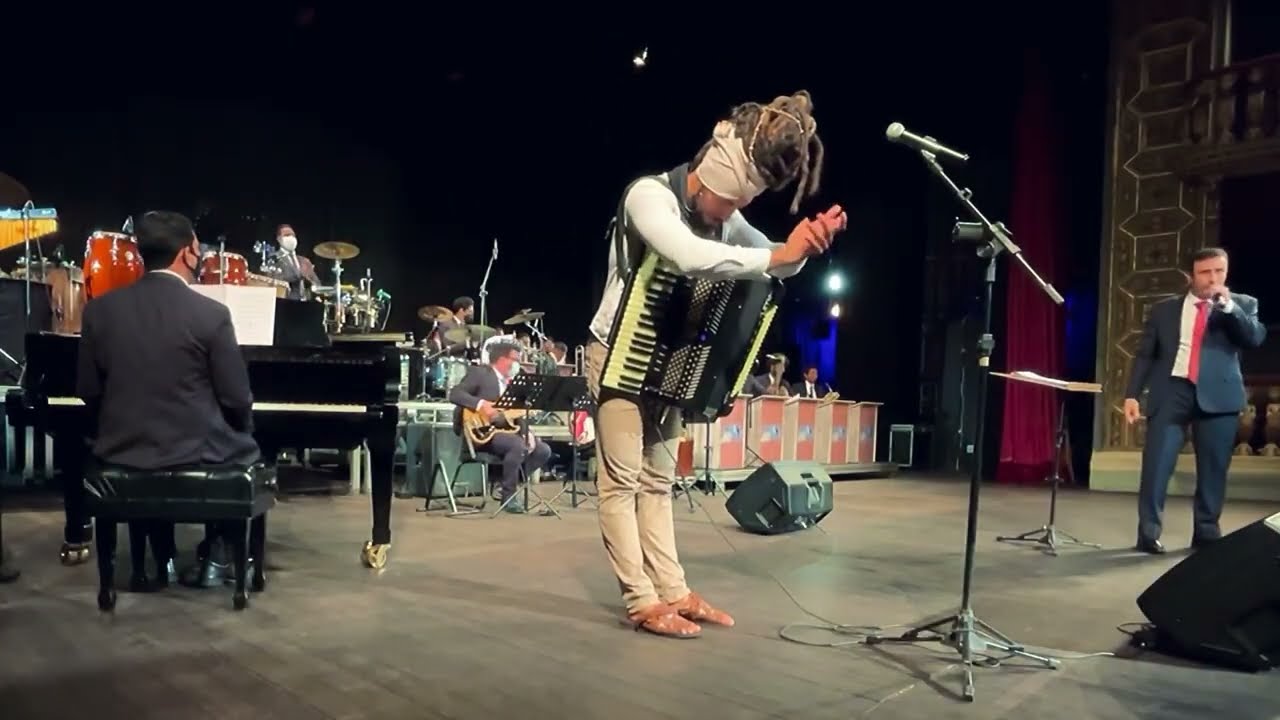 Frevo Sanfonado (Sivuca) Felipe Costta & Amaz&ocirc;nia Jazz Band