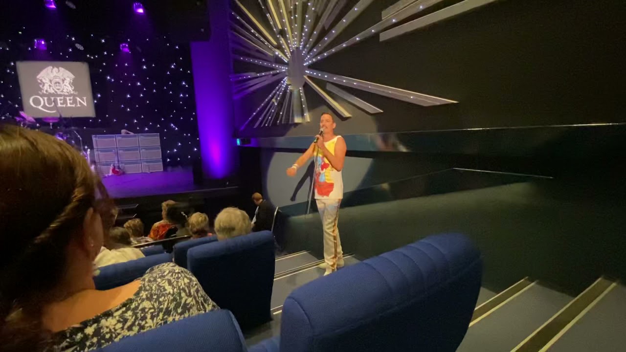 Bohemian Rhapsody’s Thomas Crane interacts with audience Redcliffe Entertainment Centre 250921