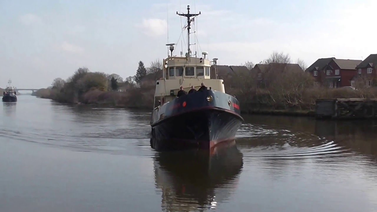 Two Ex/Royal Navy Tenders at Latchford Locks ...