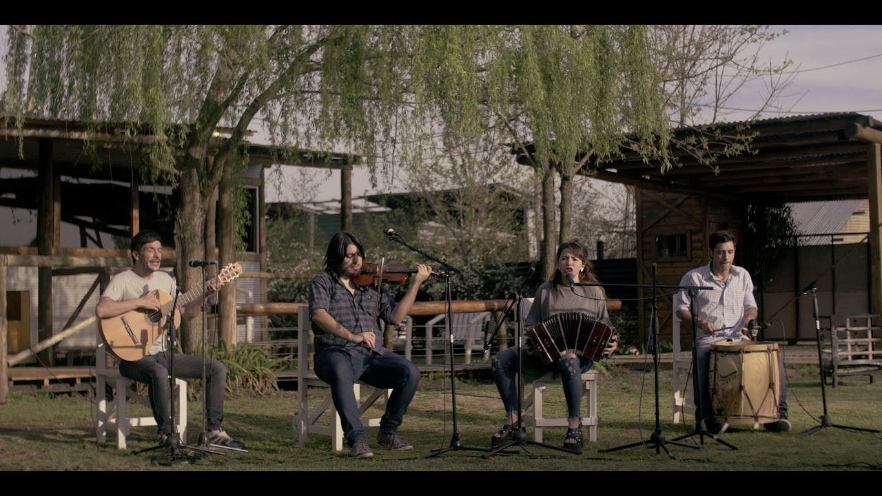 Benja Molina Chazarreta - Invitada Rocio Araujo - Tiempos Idos (Chacarera) (2018) Folklore Argentino