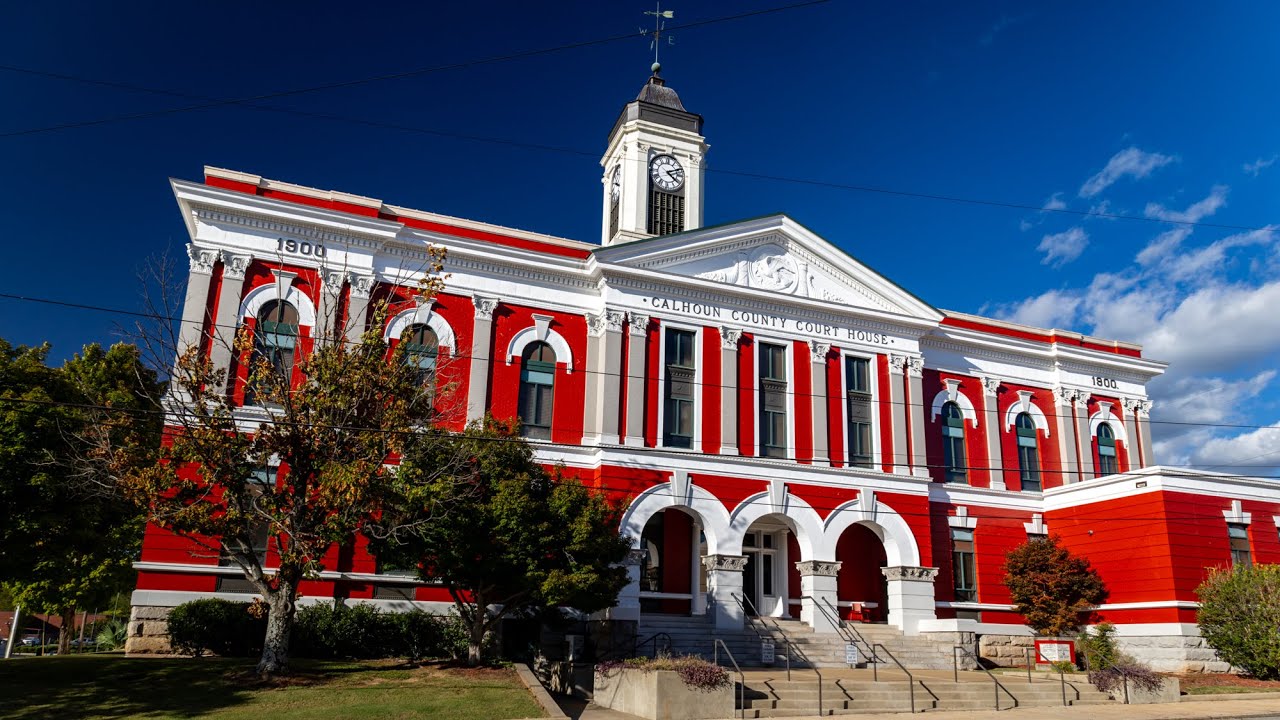 Silent - Anniston, AL 4K Travel Photography Slideshow 2023