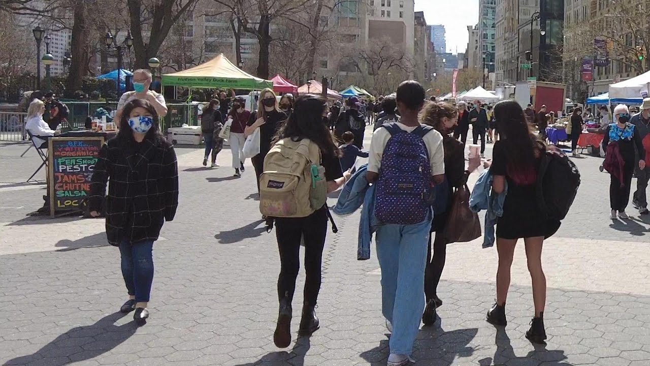Walking NYC : Union Square, East Village, & St. Mark's Place, Manhattan (March 26, 2021)