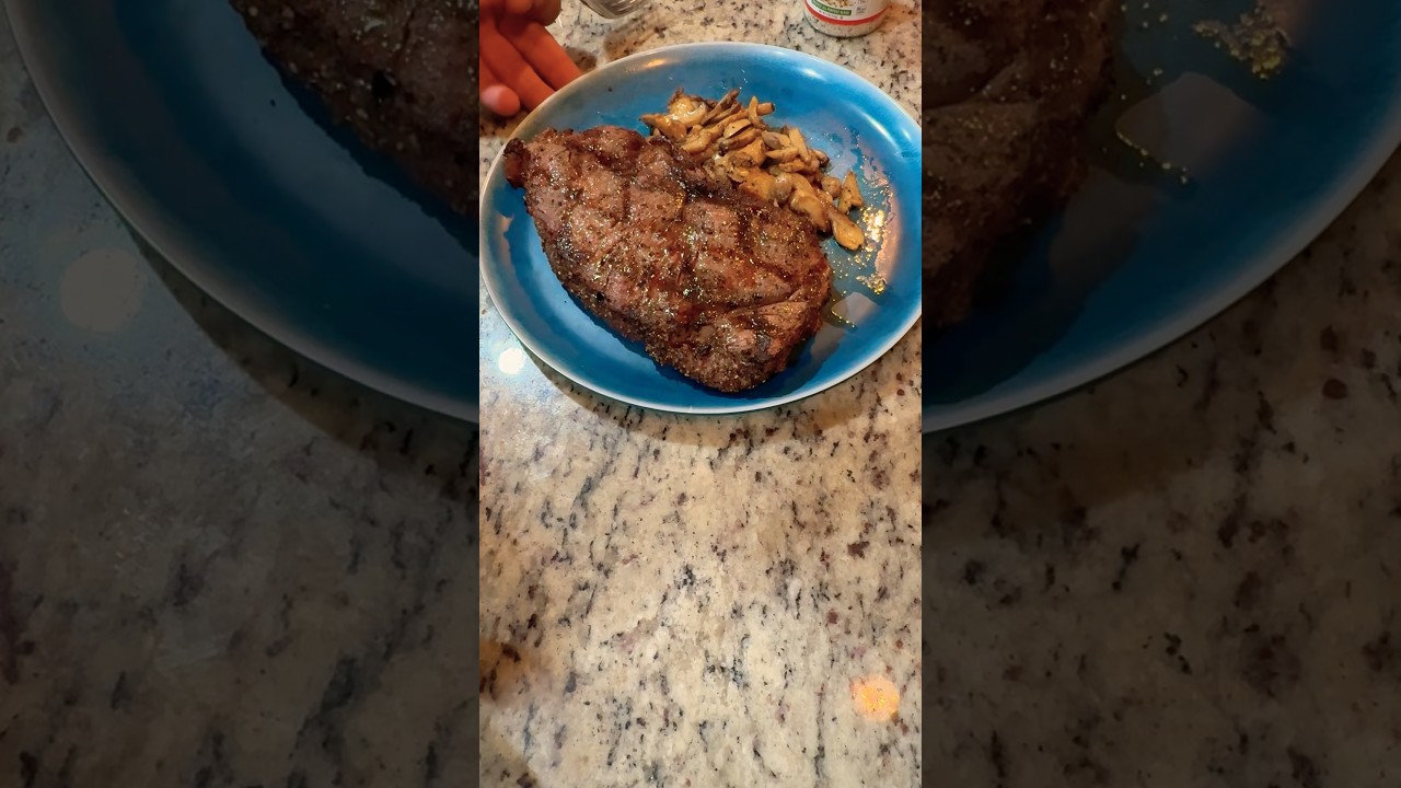 Best way to make steak on a pellet grill #janeskrazysalt #pitboss  #steakrecipe #food #recipe