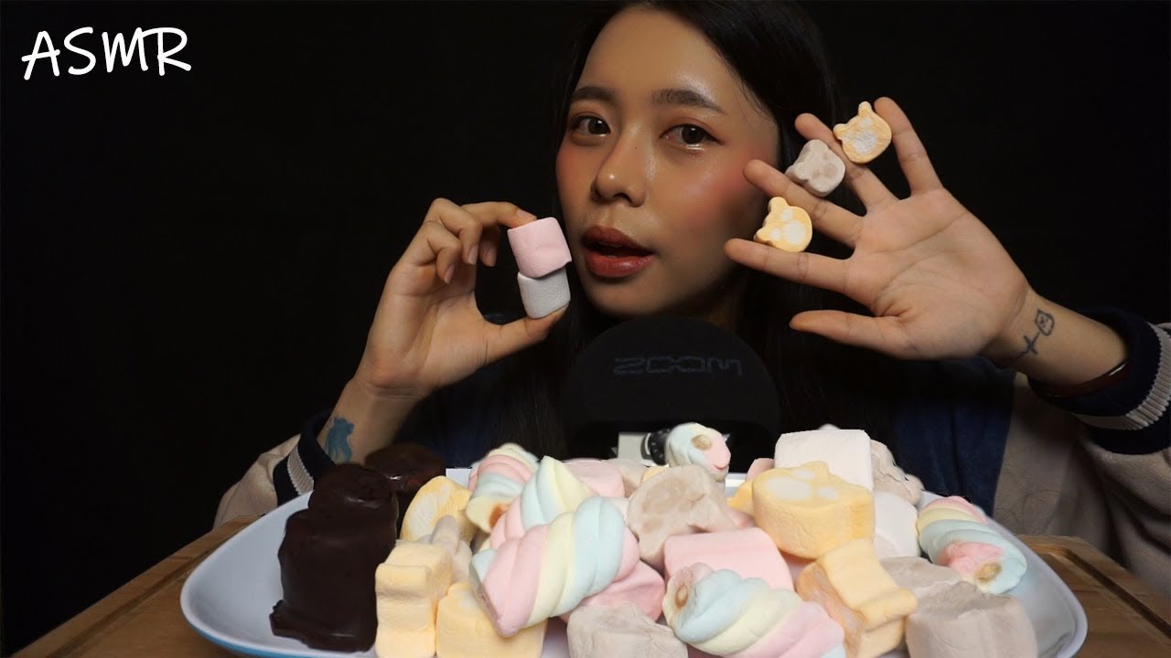 ASMR Marshmallow | INTENSE TINGLES | Eating Sounds | Whispering (ENG)