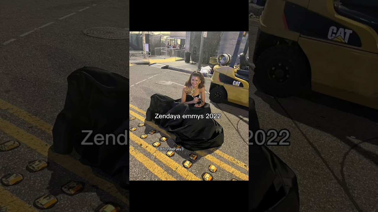 Zendaya 2020 vs 2022 emmys #shorts #zendaya #subscribe