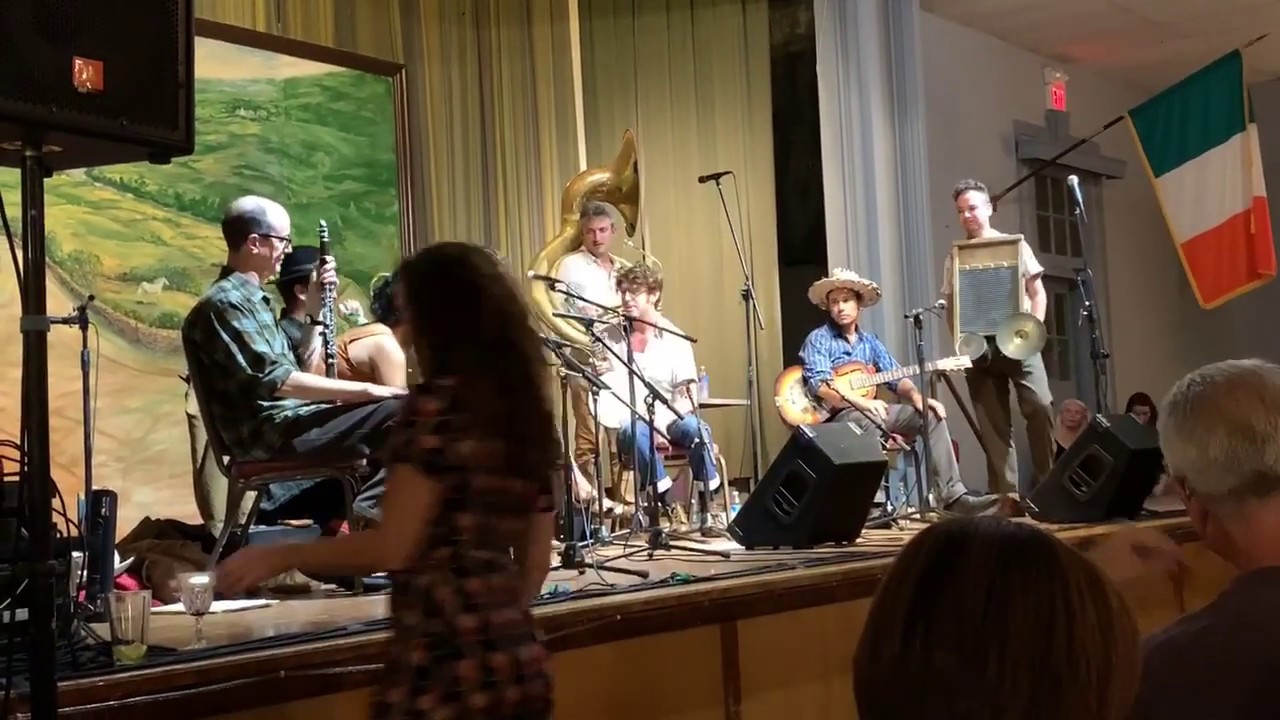 Tuba Skinny 