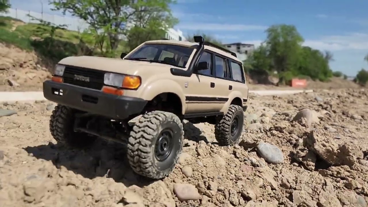 Rc Wpl c54 Toyota lc80 Offroad Trail drive