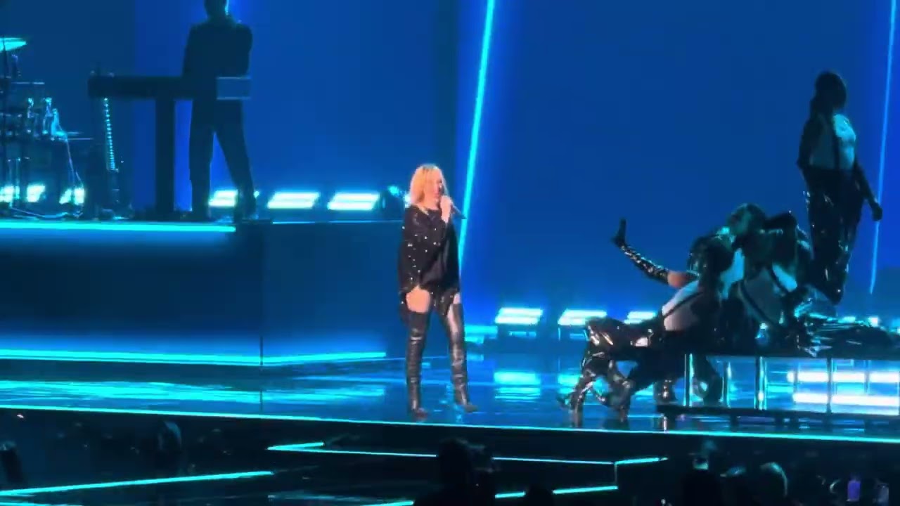 Kylie Tension Tour 06-06-25 Can’t Get You Out Of My Head