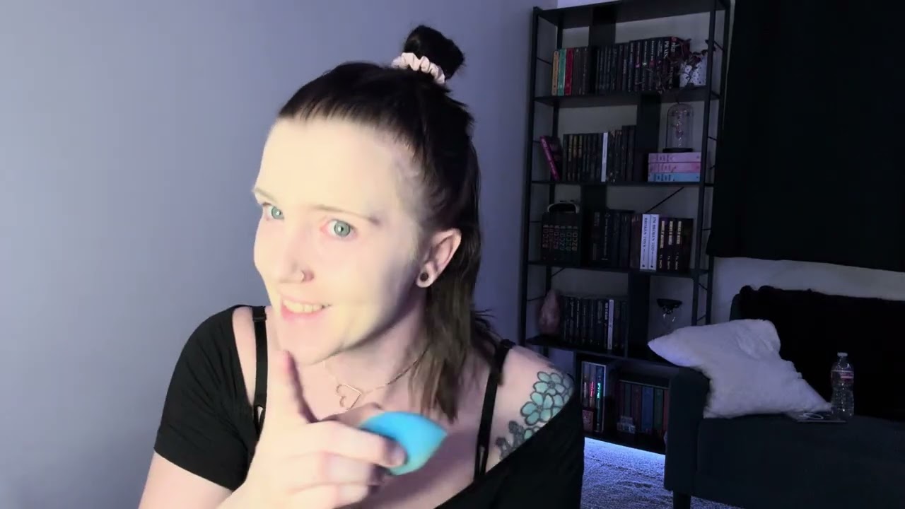 Confessions of a Cammodel: The Balancing Act