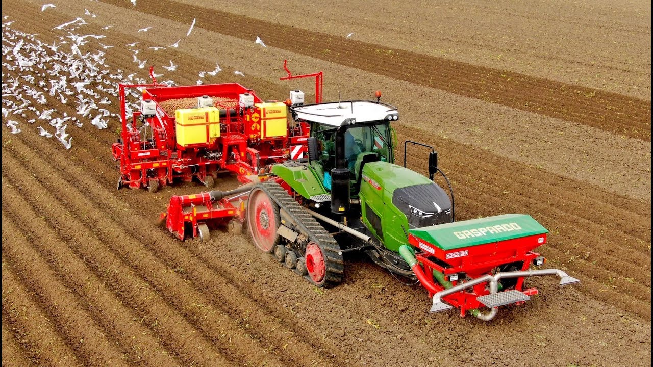 A day of potato planting | 405HP Fendt 940MT vario & 8-row Grimme GL860 | L.B. van Nieuwenhuijzen