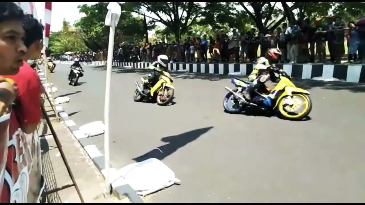 Meditec Road Race Club  Jajal Balap Di Karang Anyar