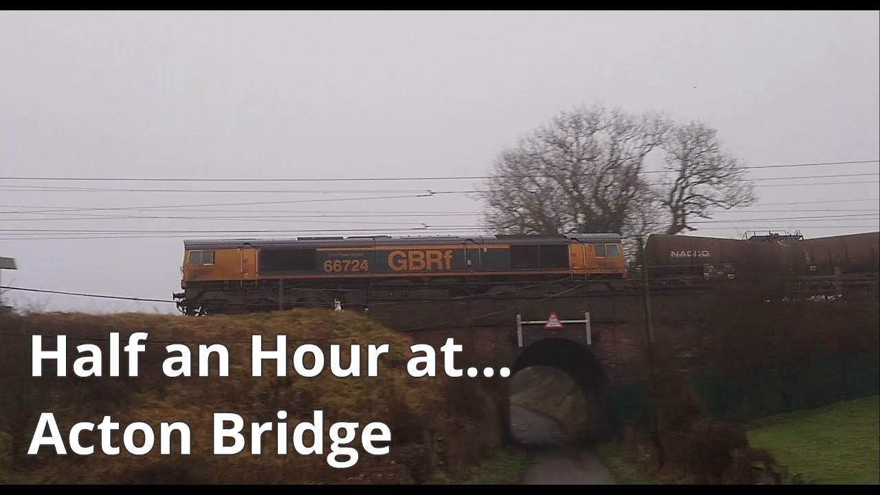 Half an Hour at (296) - Acton Bridge WCML 22.01.2020 Class 66 350 390 395