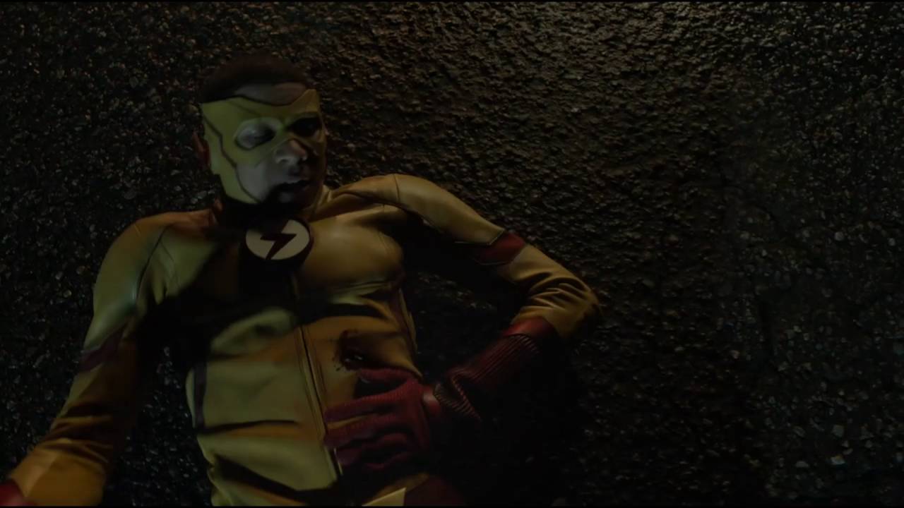 The Flash: S3E1 - The Flash / Kid Flash Vs The Rival