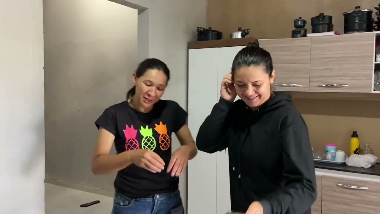 Sara fez a claudinha passar a maior vergonha da vida dela