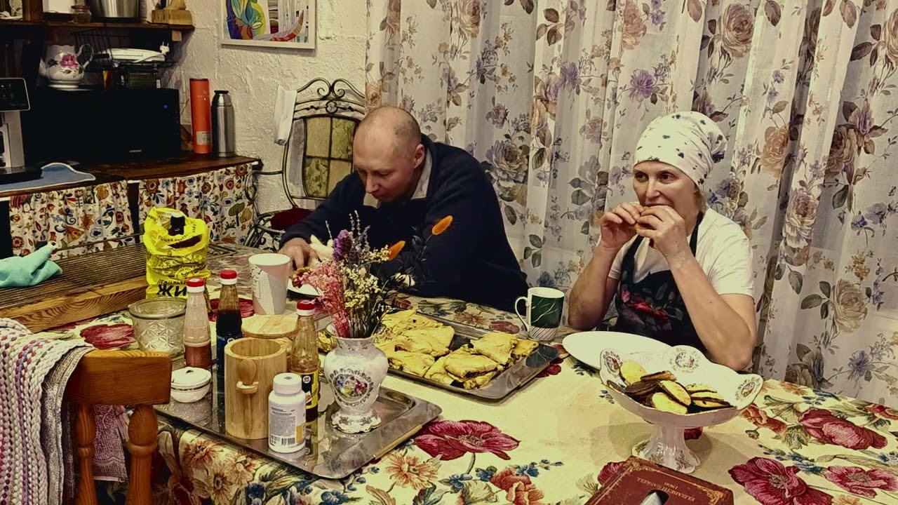 НАШИ НЕЛЕГКИЕ ФЕРМЕРСКИЕ БУДНИ❄️❄️❄️