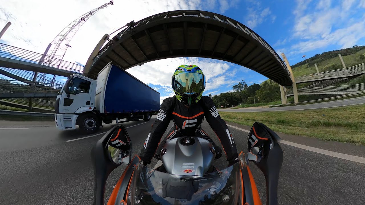 USANDO A CBR1000RR COMO ELA DEVE SER USADA