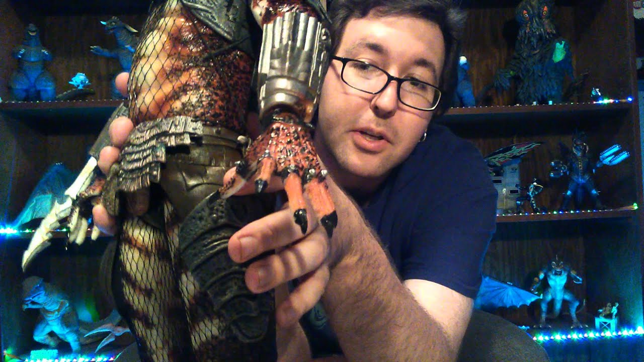 NECA 1/4 scale unmasked Predator 2 city hunter figure review