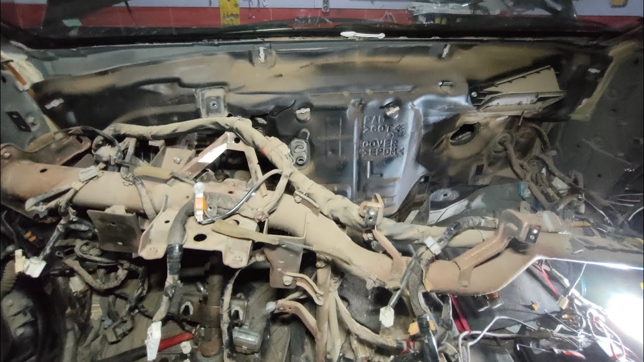 p5 Daihatsu terios ac housing& evaporator removal ج٥ فك هاوسينج وتغيير تلاجه تكييف دايهاتسو تيريوس