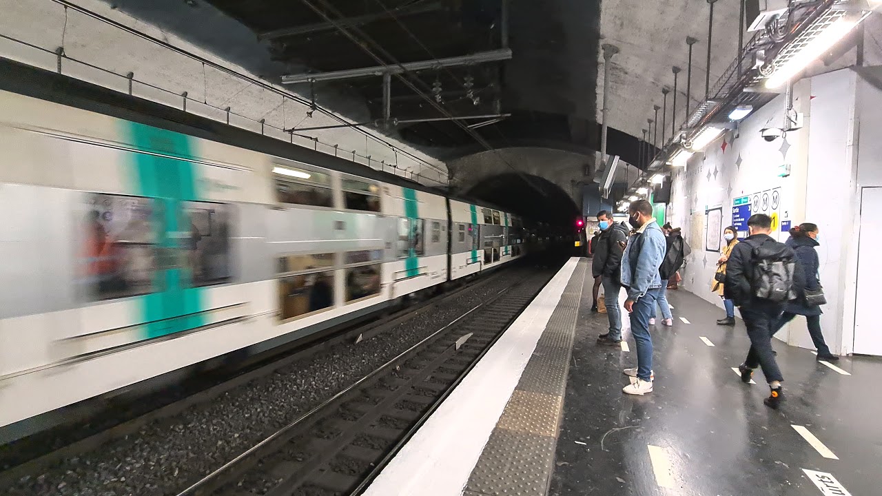 Paris Train RER - A | Just Train