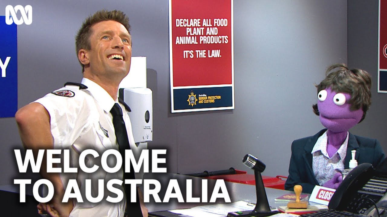 Australia's first tourist arrives | Sammy J (S5 Ep2)