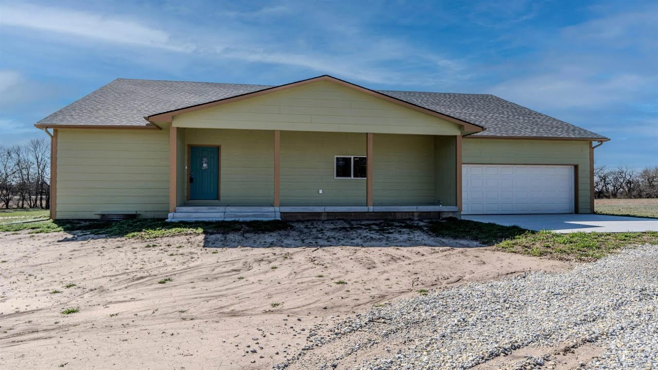 NEW LISTING: 2901 92nd Rd Udall KS 67146