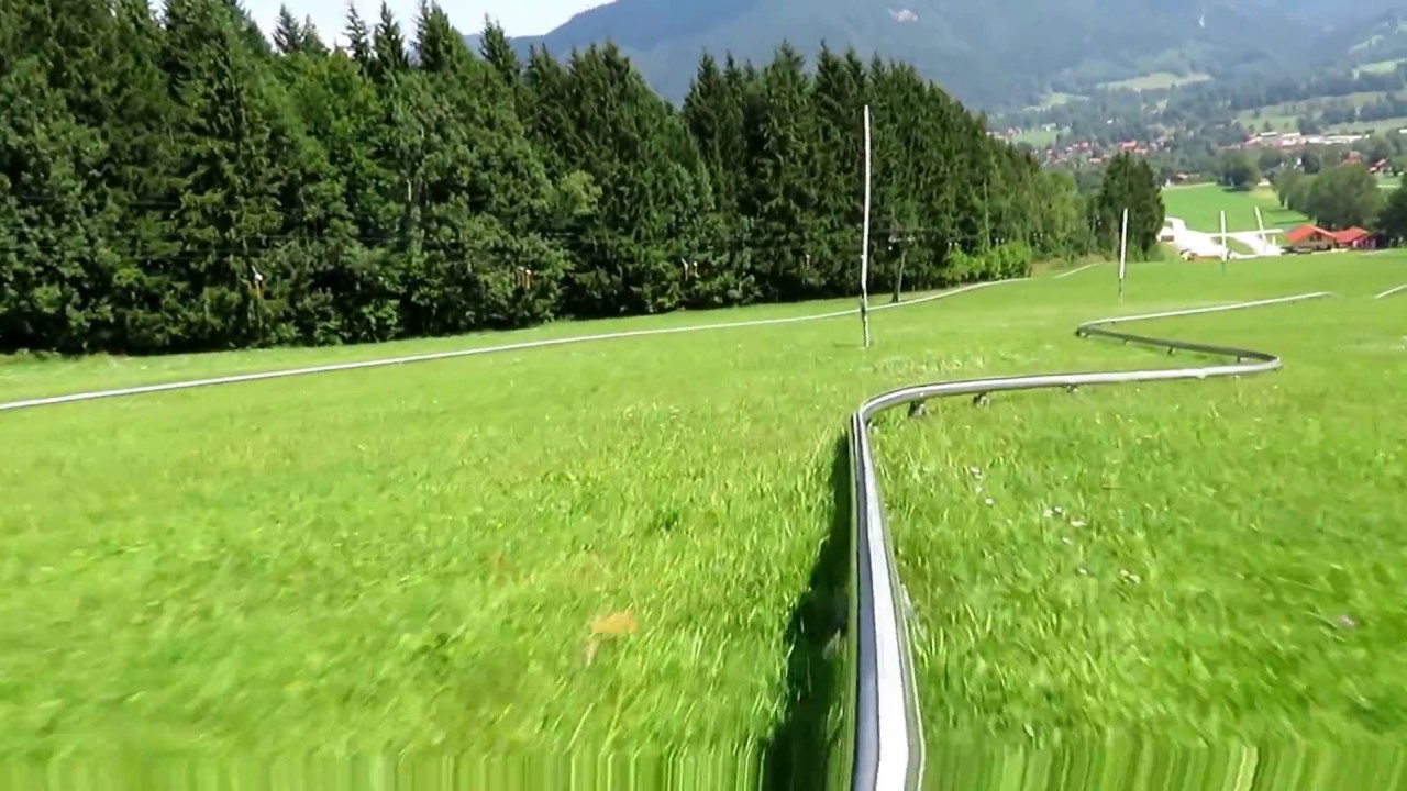 Lenggries Brauneck /  Sommerrodelbahn Jaudenhangflitzer