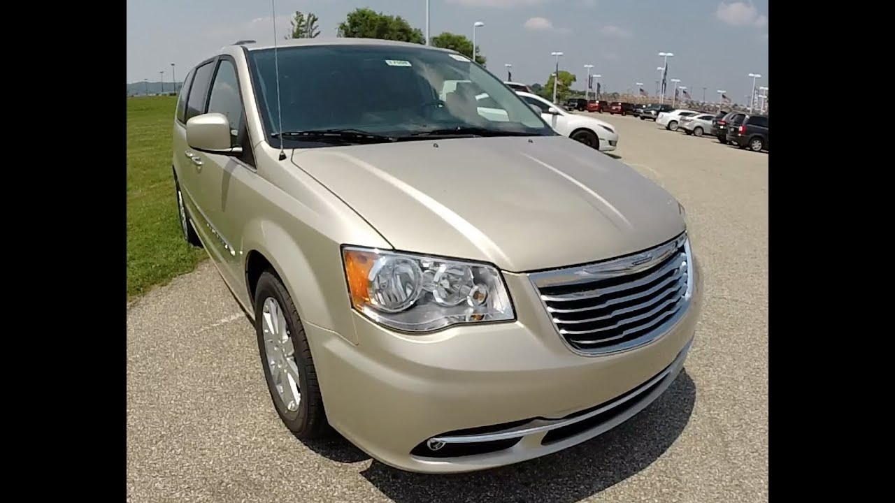 2014 Chrysler Town & Country Touring L|17509