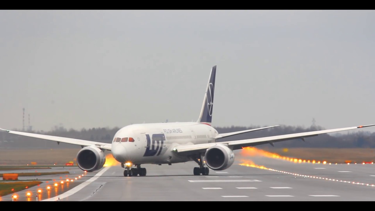 Lotnisko Chopina - lądowania w osi pasa RWY33