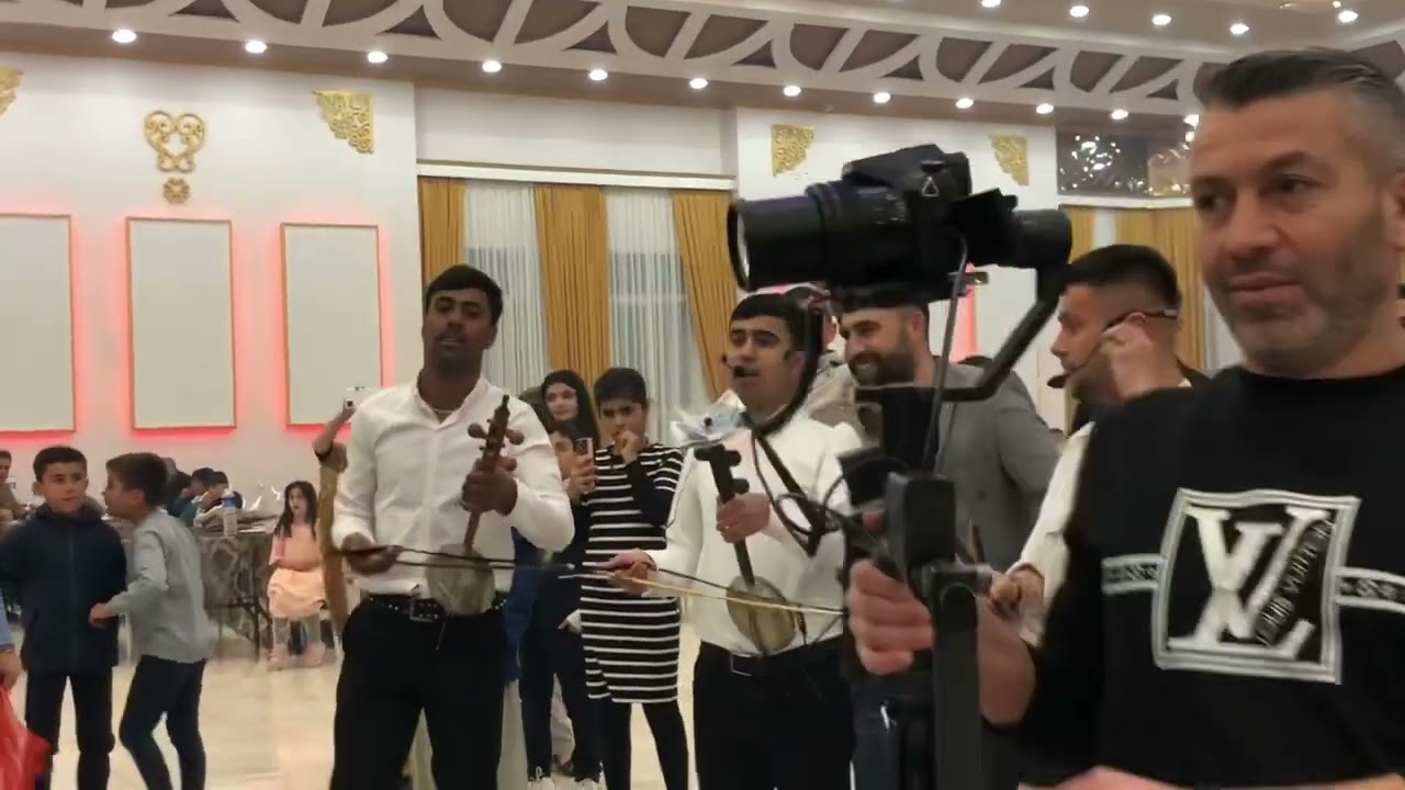 #weding #halay #halaybasi #keşfet #music #music #halaymashup #düğün #bestkurdishdancemusic 