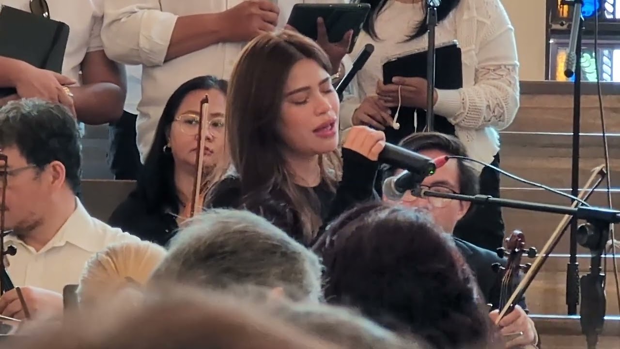 Denise Laurel MEGA IYAK Kay Cocoy Laurel sa INURNMENT nito