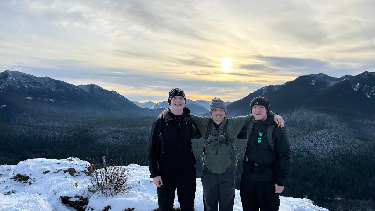 Hiking Rattlesnake Mountain - 12/29/25