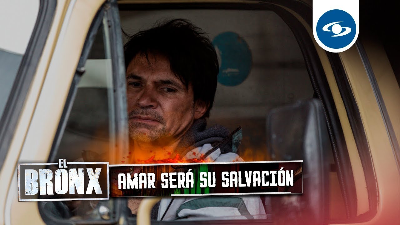 Carlos emprende la ruta a estallar el carro bomba en el comando - El Bronx