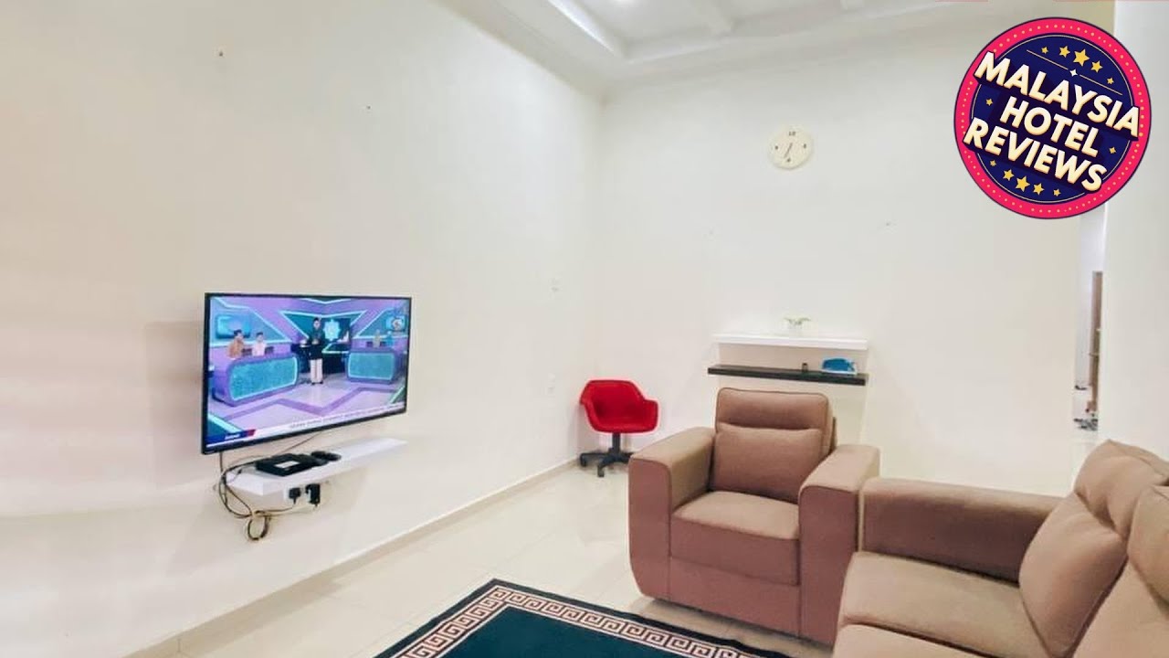 Rawyna Segamat  Homestay | Segamat, Malaysia | Hotel Review 🌟