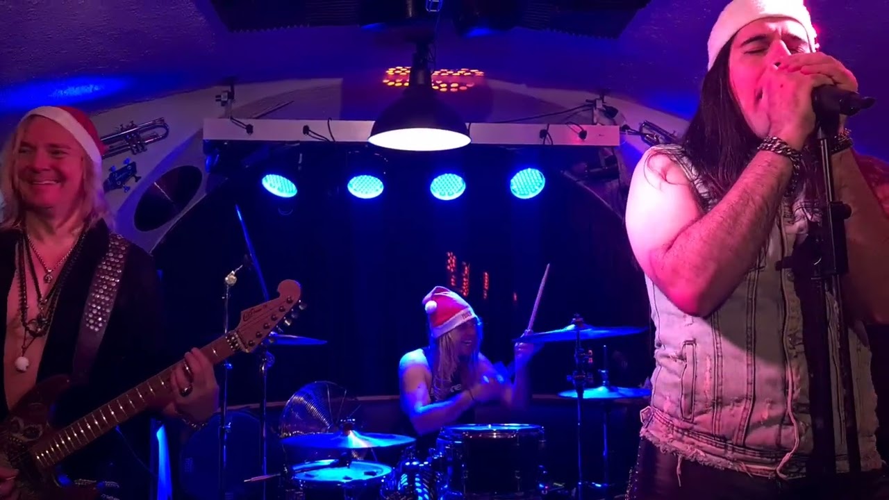 Bonfire - You Make Me Feel - Jonnys Lion-Cave Trübbach - 07.12.2023 - LIVE !!!