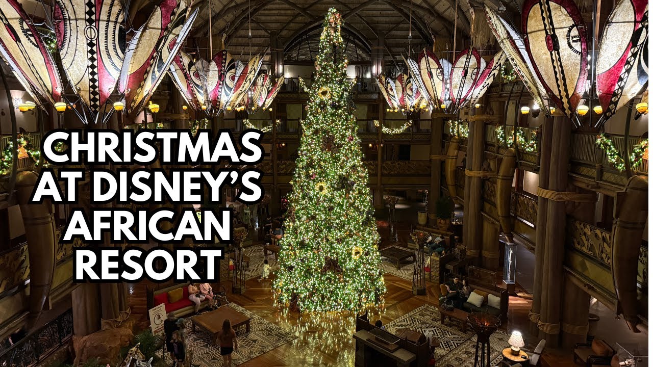 В отеле Animal Kingdom Lodge находится лучшая рождественская елка Диснея.