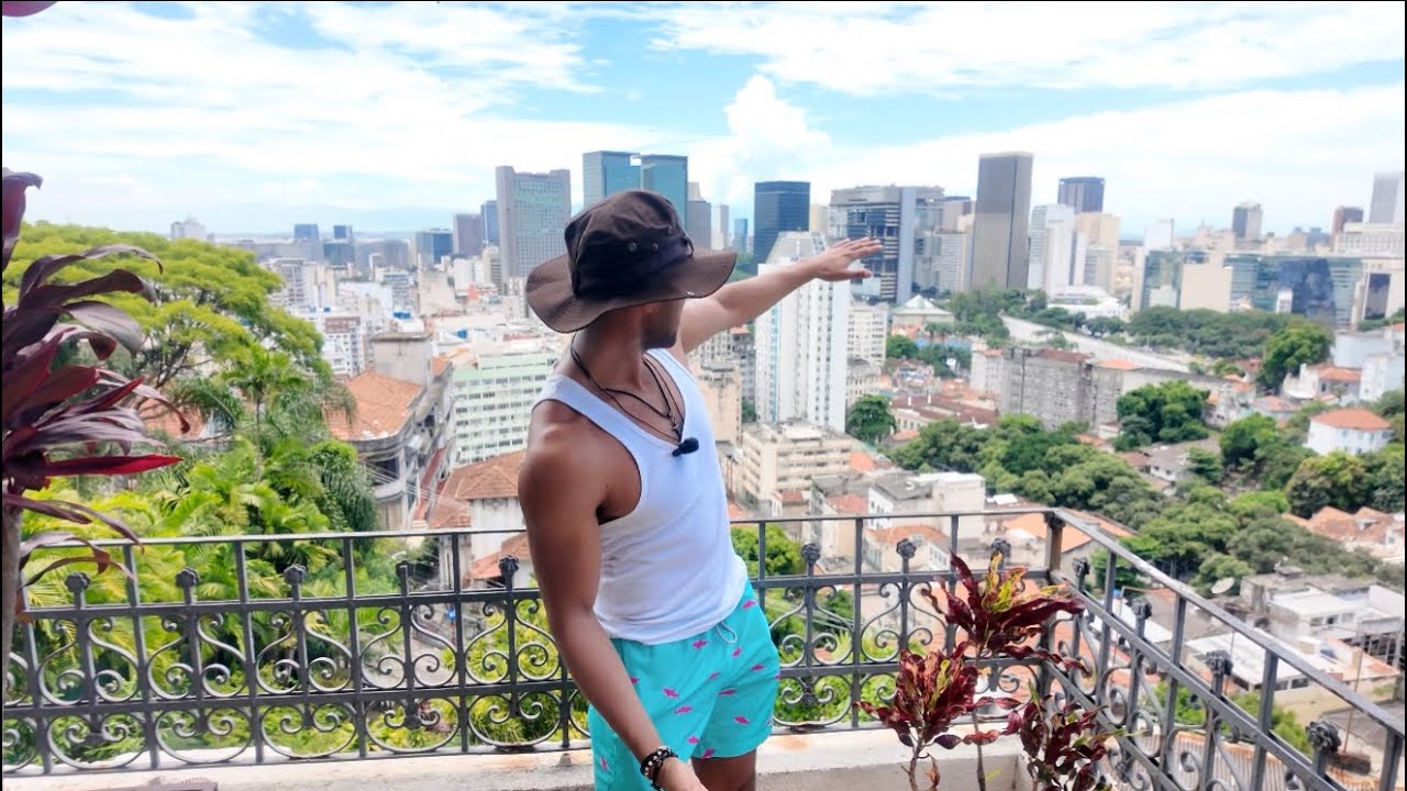 First Day in Rio & Carnival is Already Wild