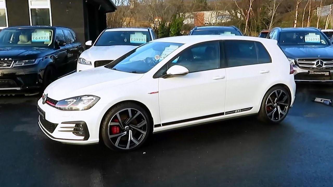 2018 Volkswagen Golf GTI - Start up, exhaust, and full vehicle tour