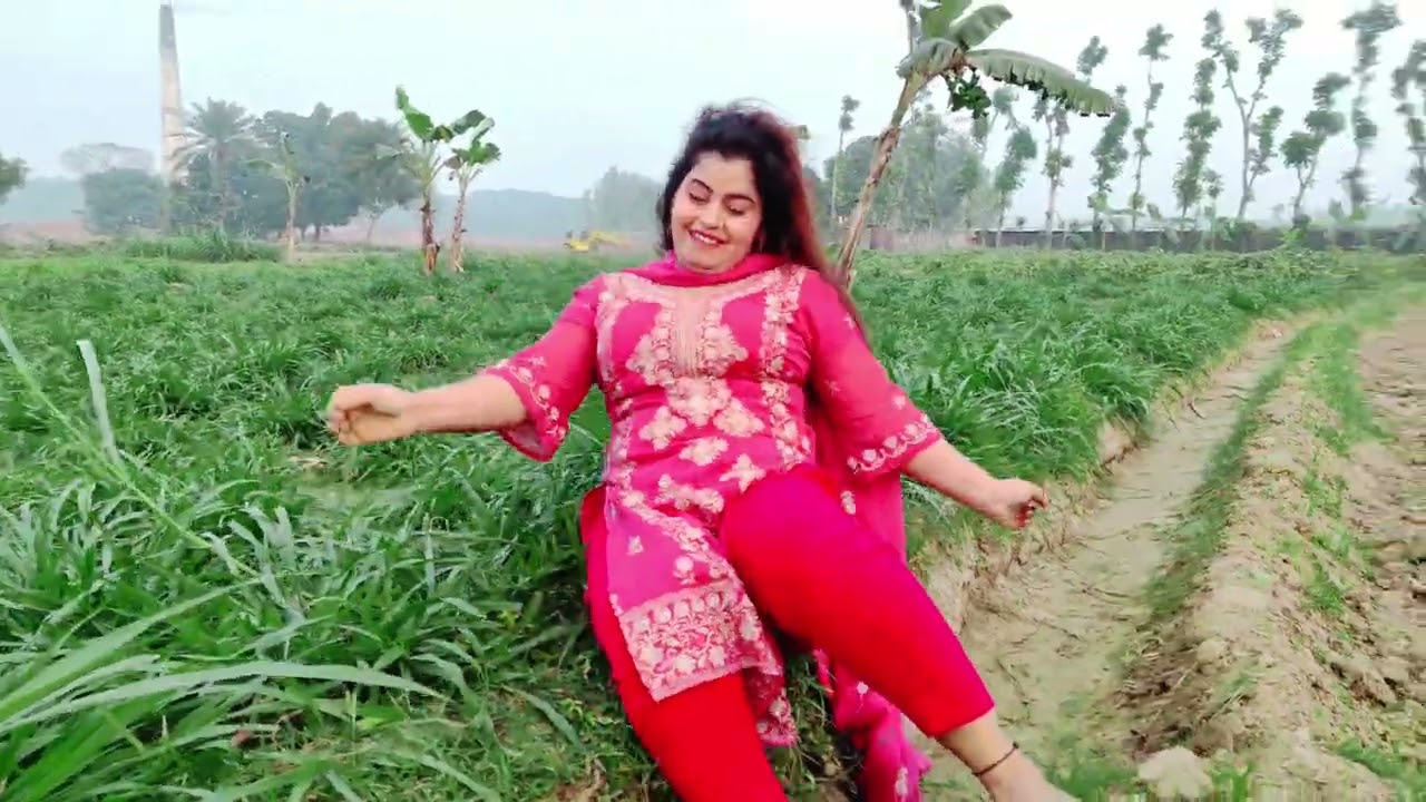 মাঝি বৌঠা নিয়া আই/Maji Boita Niye Ai/Nargis Akter/Bangla New Tanding Song/Subrna Dance/Cover Dance