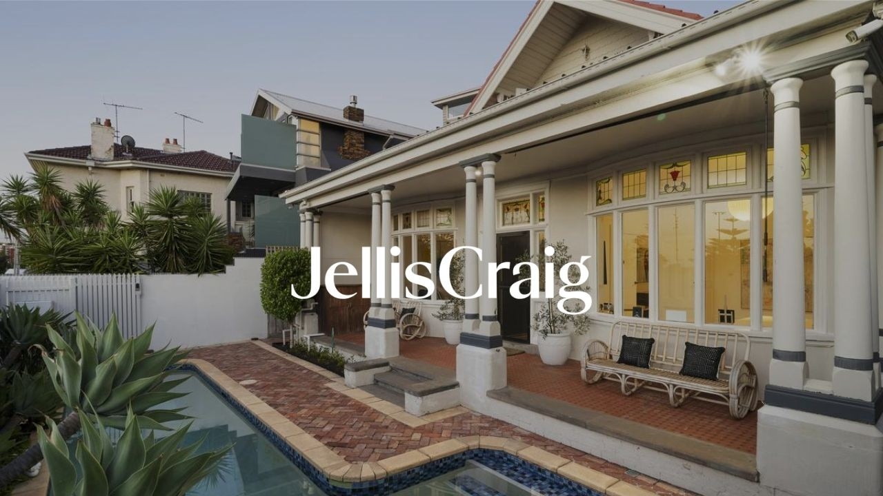 32 Marine Parade, St Kilda