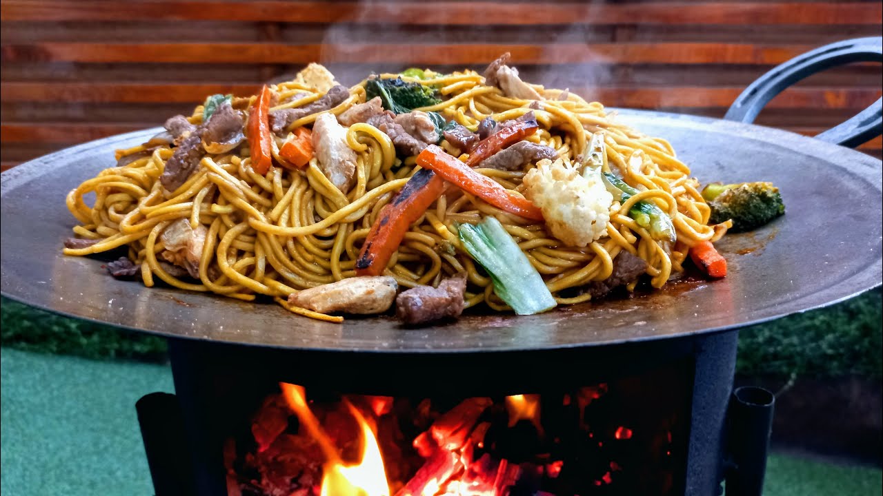 YAKISOBA FEITO NO DISCO DE ARADO
