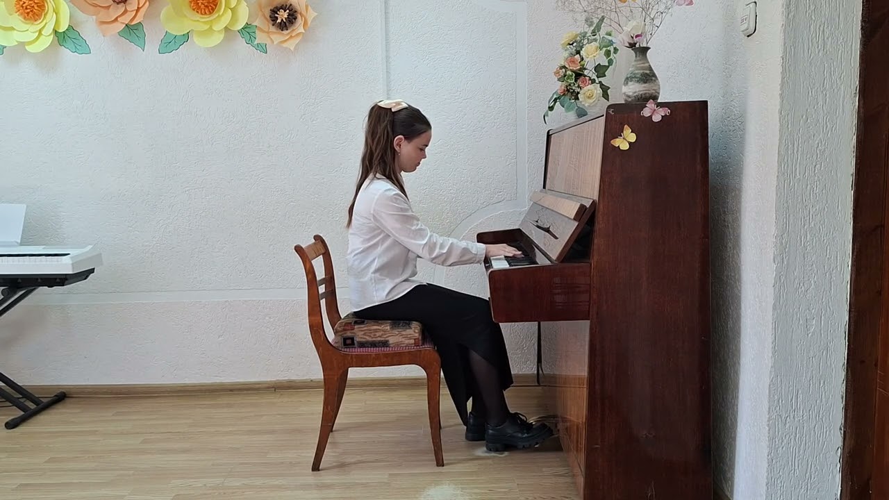 Валюшко Анна    Д.Хельбах  