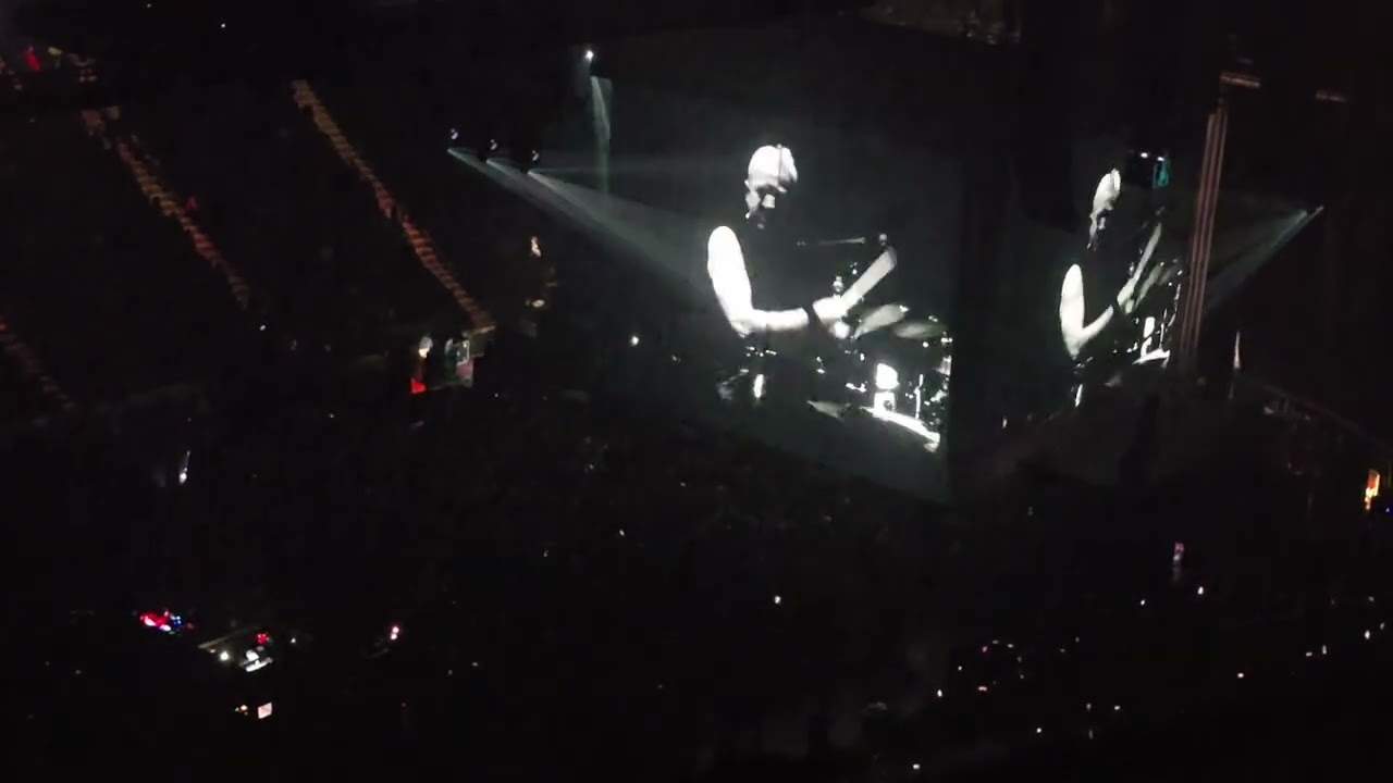 Nine Inch Nails - The Perfect Drug (clip). 2/16/26 @ Center Bell, Montréal 